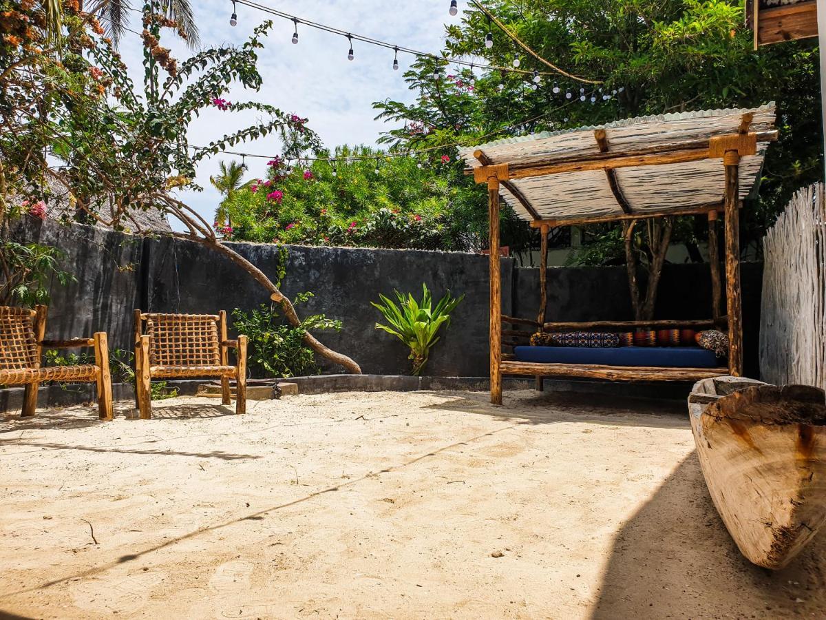 Deja Blue Hotel Paje Ngoại thất bức ảnh